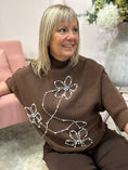 Load image into Gallery viewer, Pearl Flower Jumper - Brown