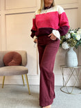 Load image into Gallery viewer, Jegging Wide Jeans - Burgundy