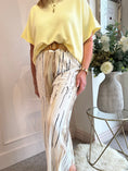 Load image into Gallery viewer, Wide Belted Pant - White/Cream - Wardrobe By Simone