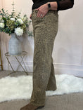 Load image into Gallery viewer, Leopard Print Jeans - Sand/Black