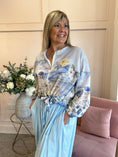 Load image into Gallery viewer, Santorini In Bloom Zip Jacket - Ice Blue/Blue