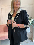 Load image into Gallery viewer, Blazer With Hood - Black