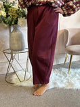 Load image into Gallery viewer, Baggy Barrel Jogger Pant - Damson