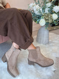 Load image into Gallery viewer, Chunky Heel Boot - Taupe