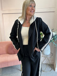 Load image into Gallery viewer, Blazer With Hood - Black