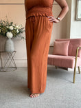 Load image into Gallery viewer, Relaxed Wide Pant - Rust