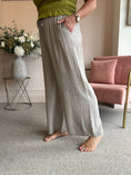 Load image into Gallery viewer, Relaxed Wide Pant - Taupe