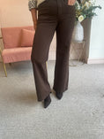 Load image into Gallery viewer, Pocket Wide Jeans - Brown