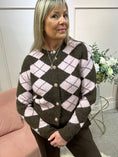 Load image into Gallery viewer, Diamond Pattern Cardigan - Pink/Brown