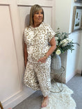 Load image into Gallery viewer, Leopard Short Sleeved Top - Beige/White - Wardrobe By Simone