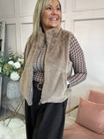 Load image into Gallery viewer, Cosy Fluffy Gilet - Soft Caramel
