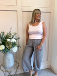 Load image into Gallery viewer, Scalloped Edged Vest Top - Pale Pink