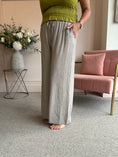 Load image into Gallery viewer, Relaxed Wide Pant - Taupe