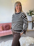Load image into Gallery viewer, Sequin Bow Detail Stripe jumper - Brown/Cream
