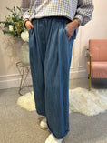Load image into Gallery viewer, Denim Wide Leg Pant - Mid Blue - Wardrobe By Simone