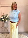 Load image into Gallery viewer, Sleeveless Diamante Flower Knit Top - Blue