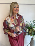 Load image into Gallery viewer, Floral Bloom Zip Jacket - Burgundy/Beige