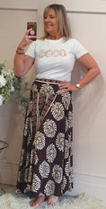 Load image into Gallery viewer, Wide Patterned Culottes Pant - Brown/Cream - Wardrobe By Simone