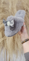 Load image into Gallery viewer, Bow & Gem Slider Slipper -Mink