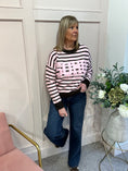 Load image into Gallery viewer, Soho New York Jumper - Brown/Pink
