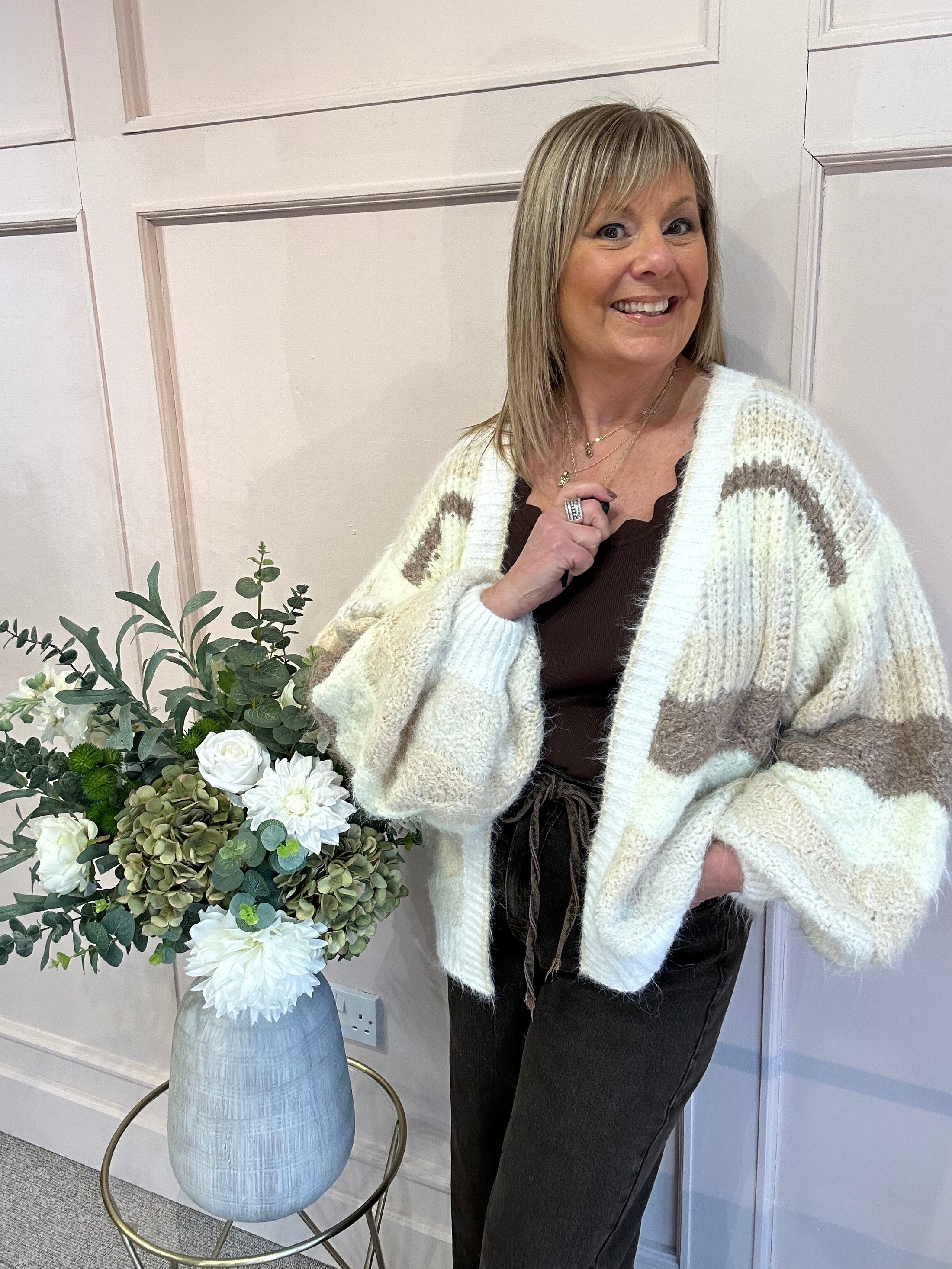 Cardigan - Beige/Cream