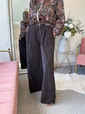 Wide Corduroy Pant - Brown