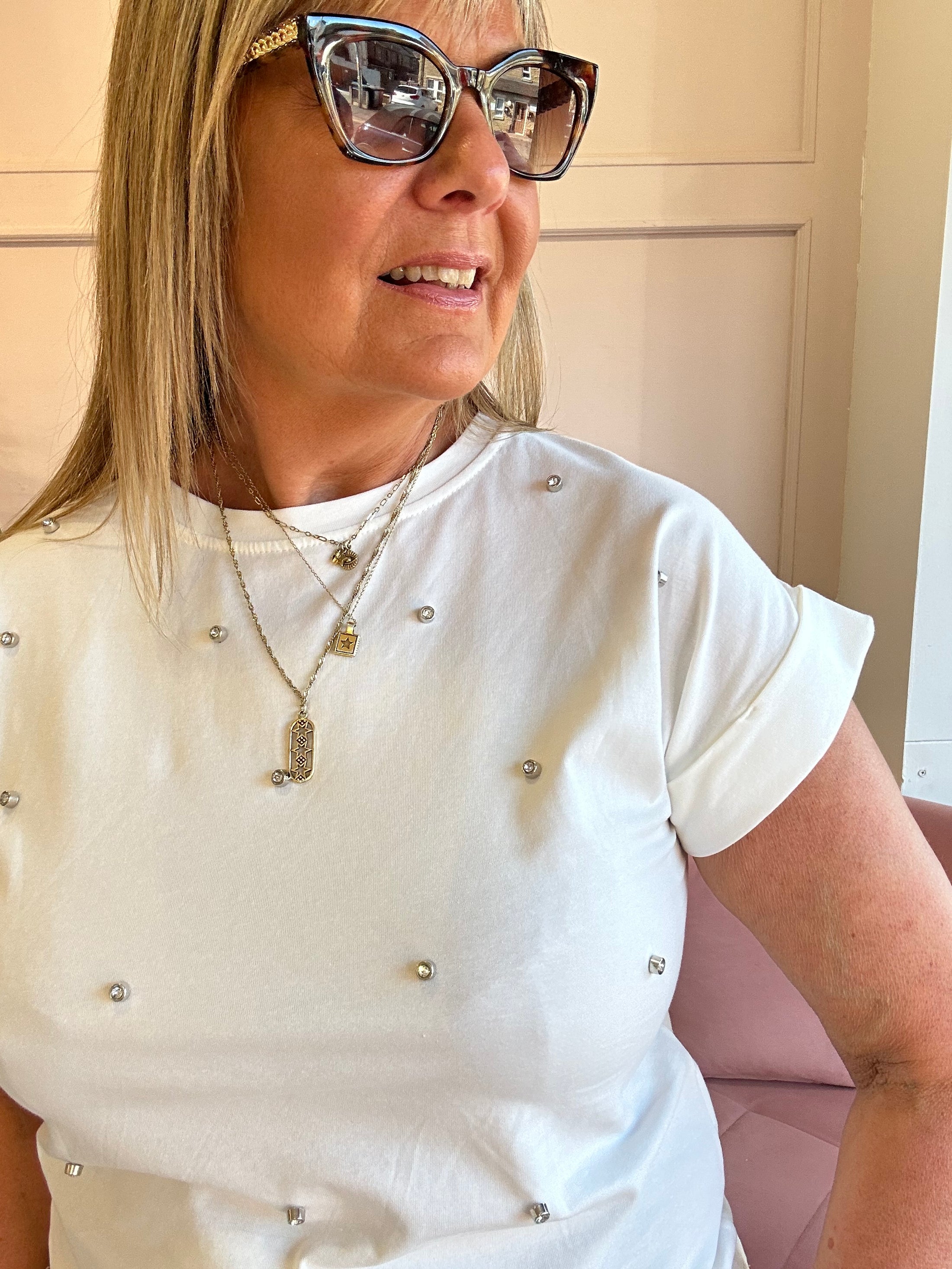 Diamante Gem Detail T Shirt  - White - Wardrobe By Simone