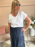 Load image into Gallery viewer, Sparkle & Pearl T Shirt  - White - Wardrobe By Simone
