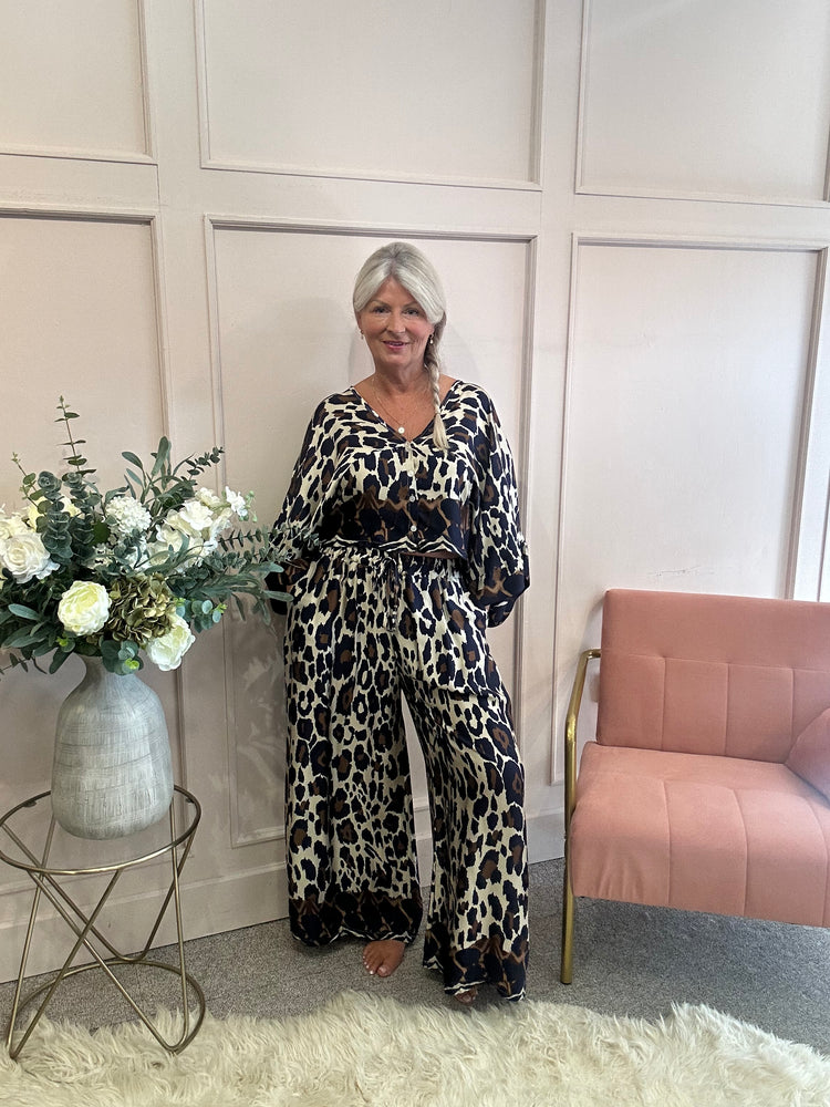 Leopard Top & Wide Pant Set - Navy/Cream