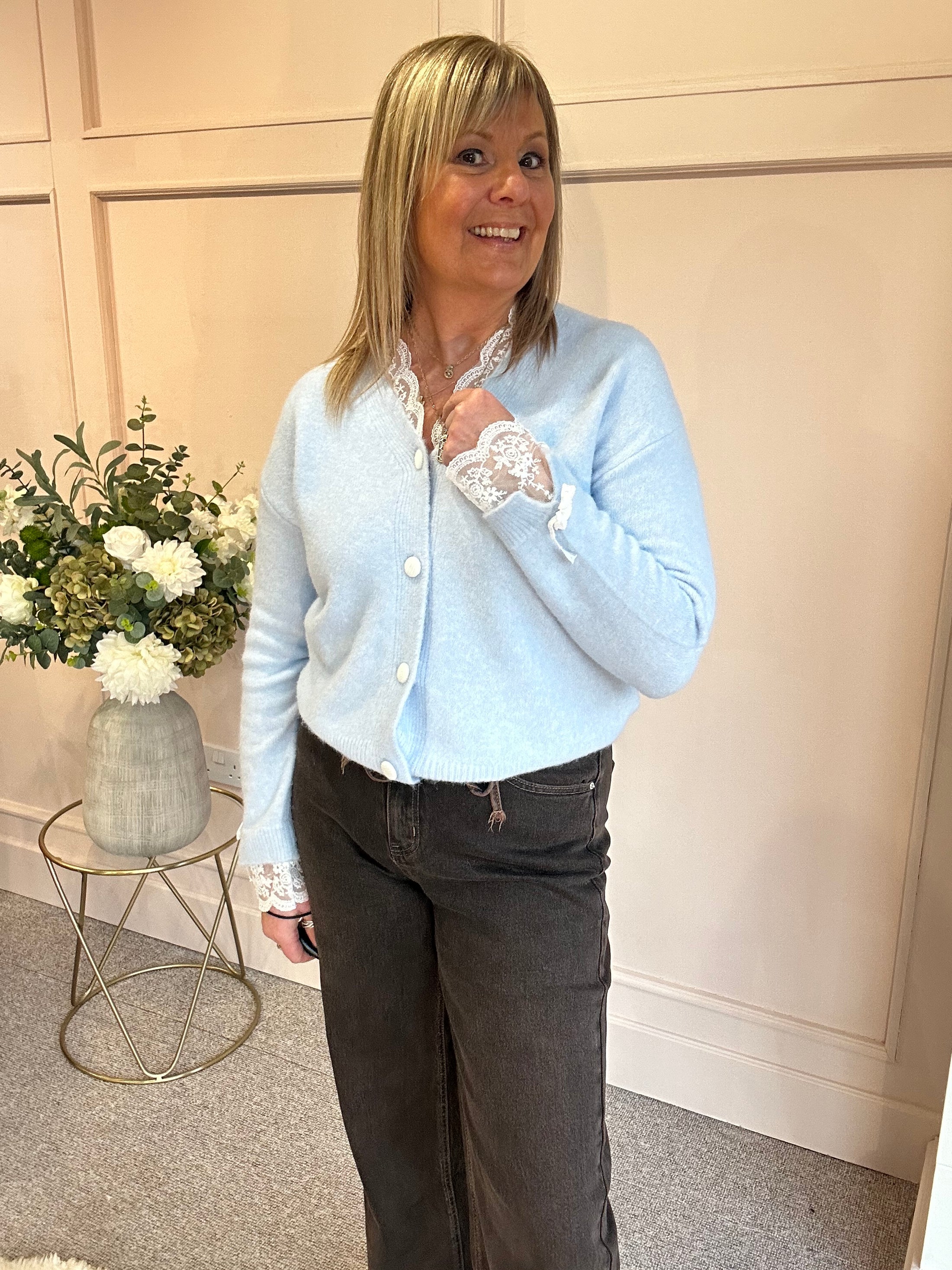 Lace Detail V Cardigan - Soft Blue