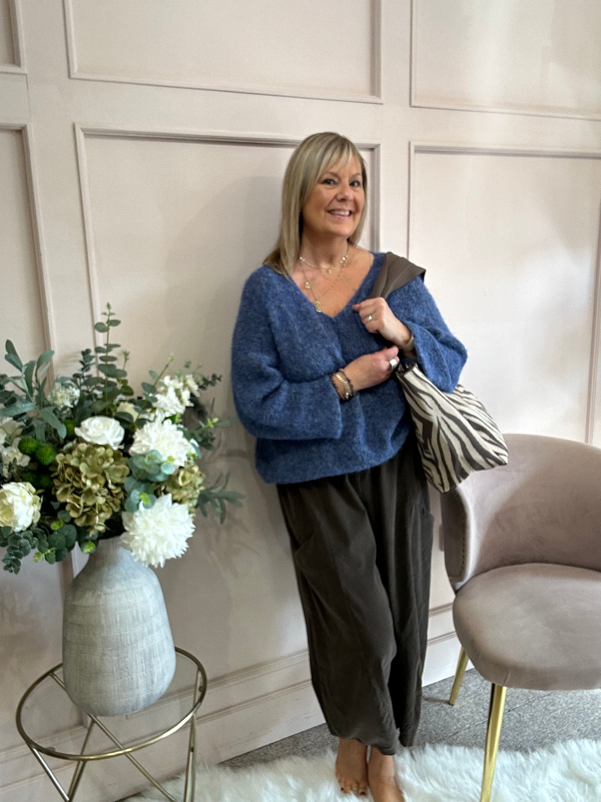 V Neck Knit Jumper - Blue