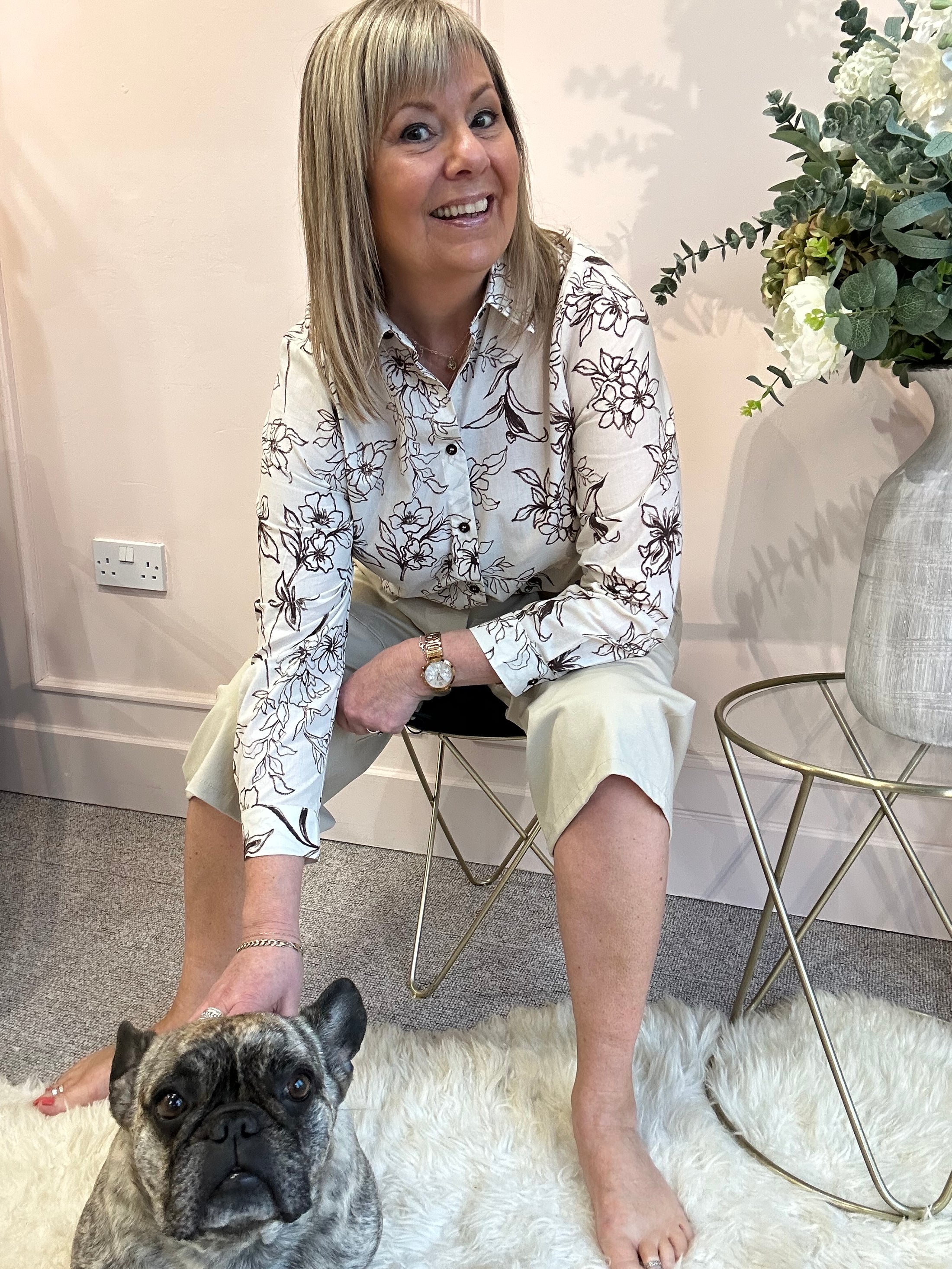 Sketchy Flower Pattern Shirt - Cream/Brown - Wardrobe By Simone