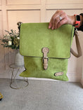 Load image into Gallery viewer, Cross over handbag - Olive Green

