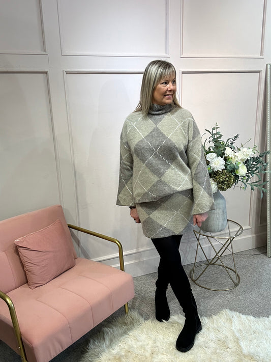 Jumper And Skirt Knitted Set - Brown/Beiges