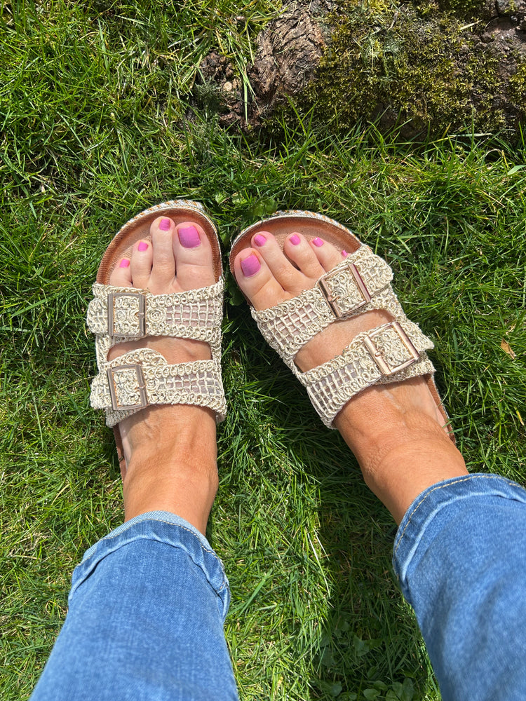 Lace Weave Band Mule - Beige