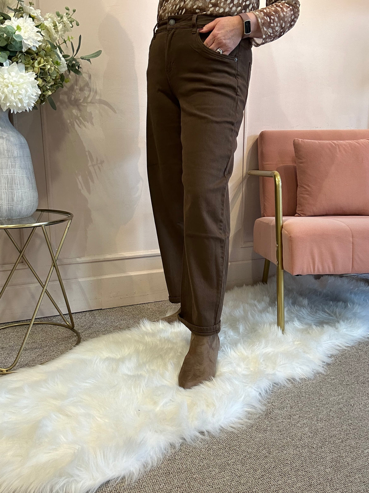 Love A Barrel Jeans - Brown