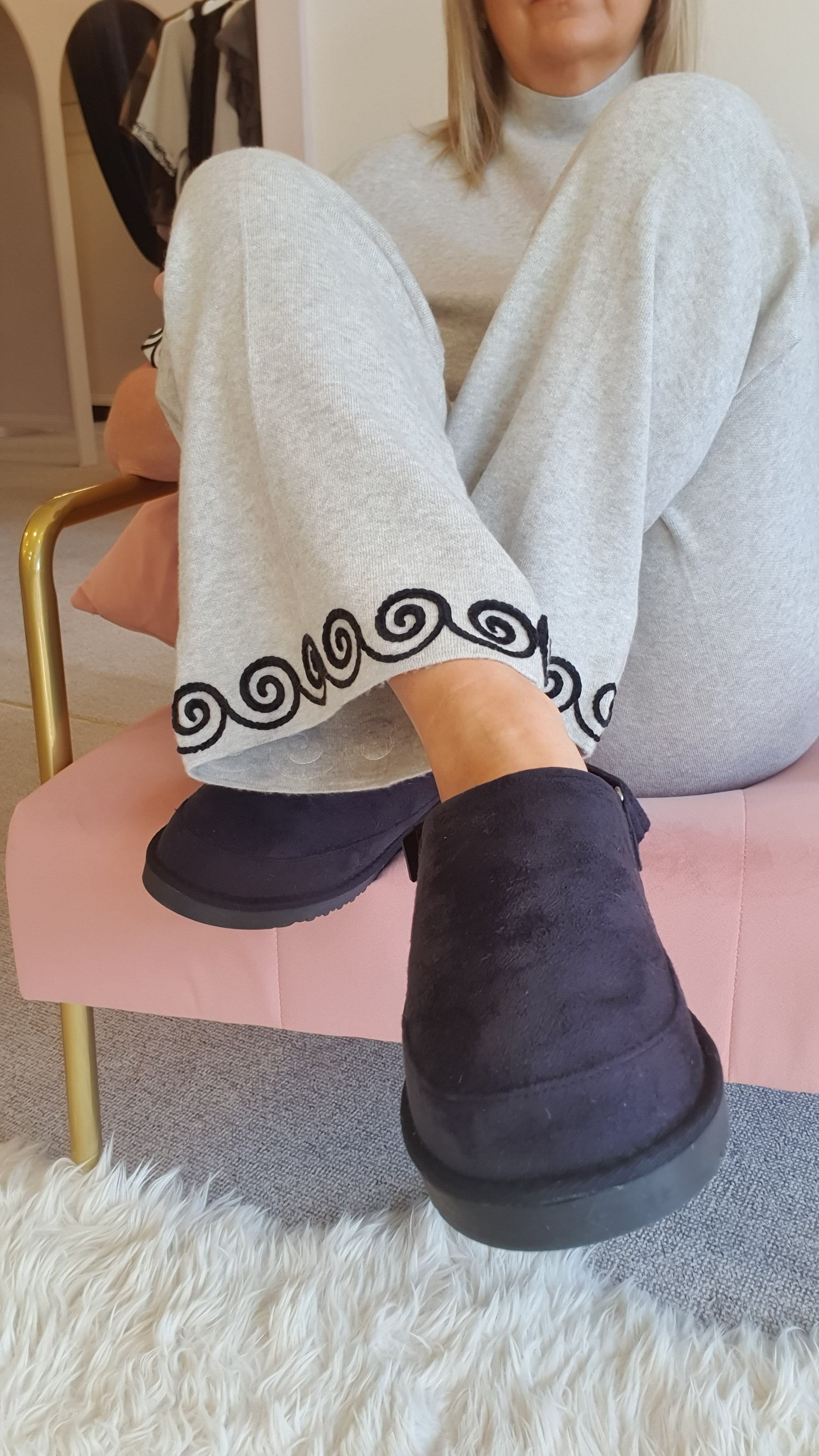 Ruby - Outdoor Slipper/Mule - Black