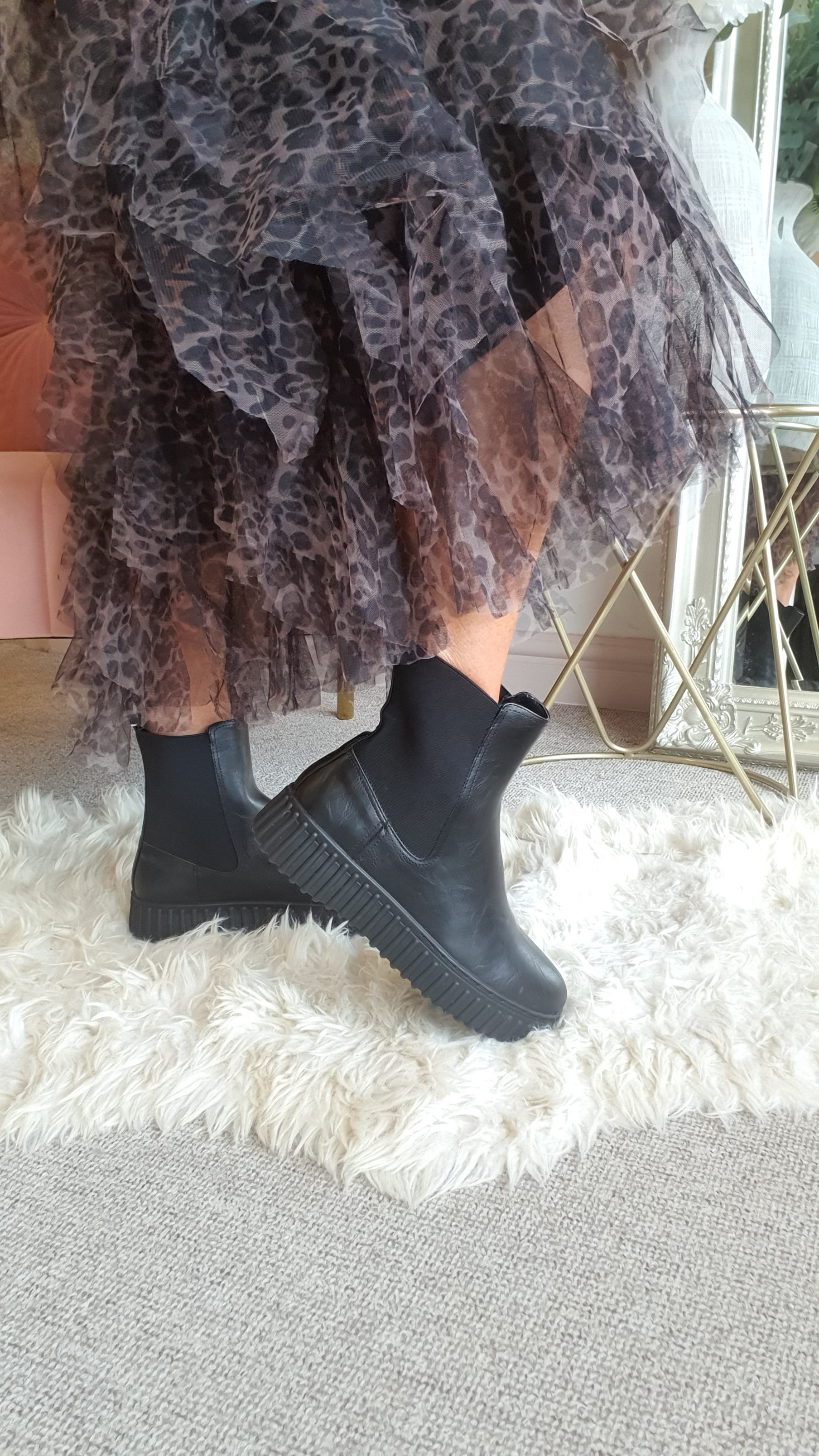 Demi - Tyre Tread Ankle Boot - Black