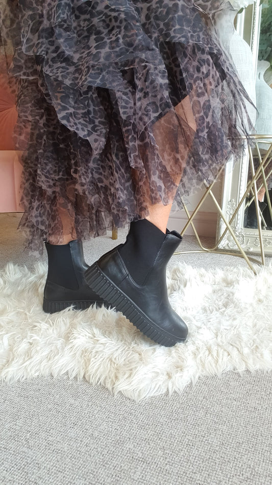 Demi - Tyre Tread Ankle Boot - Black