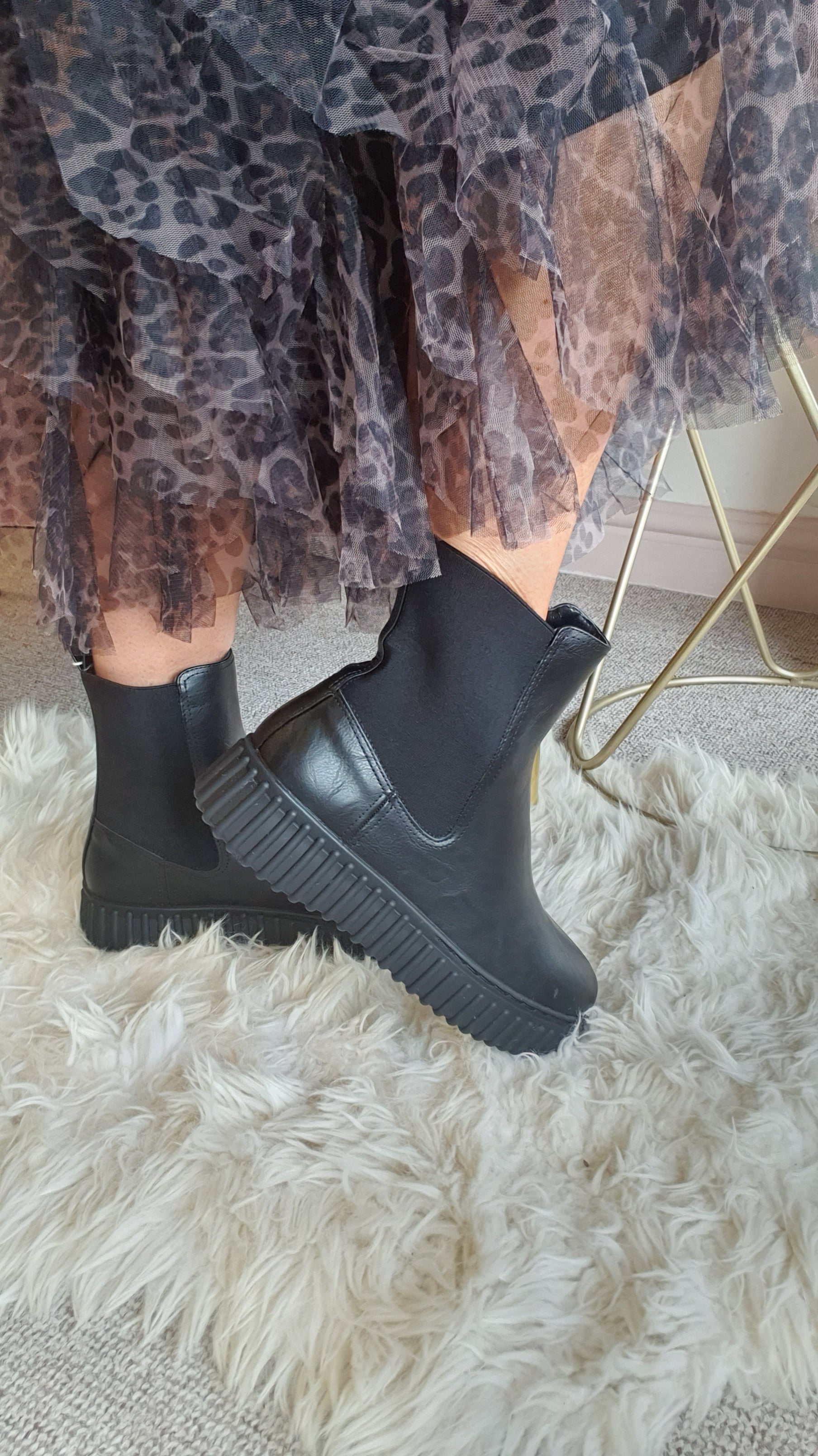 Demi - Tyre Tread Ankle Boot - Black