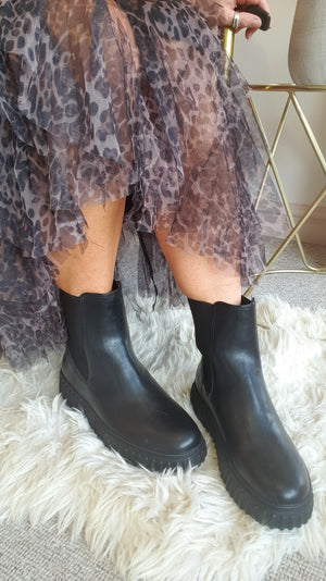 Demi - Tyre Tread Ankle Boot - Black