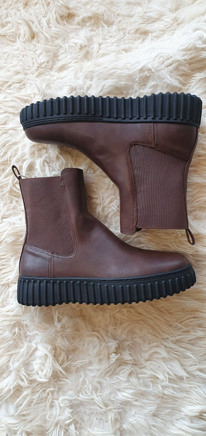 Demi - Tyre Tread Ankle Boot - Brown