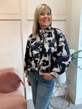 Load image into Gallery viewer, Leopard Jacket/Shirt - Blue
