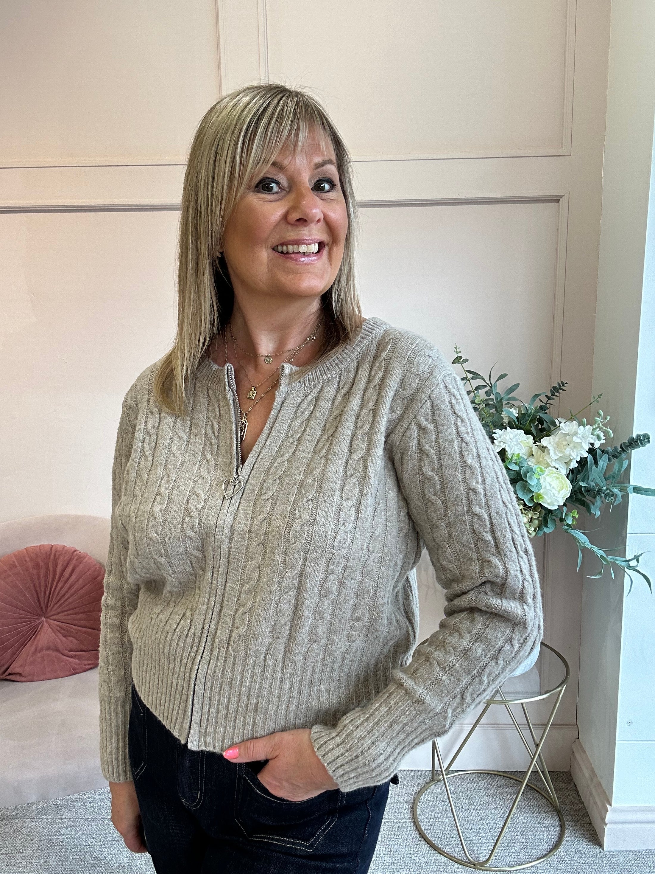 Faux Fur Collar On Zip Cardigan- Oatmeal
