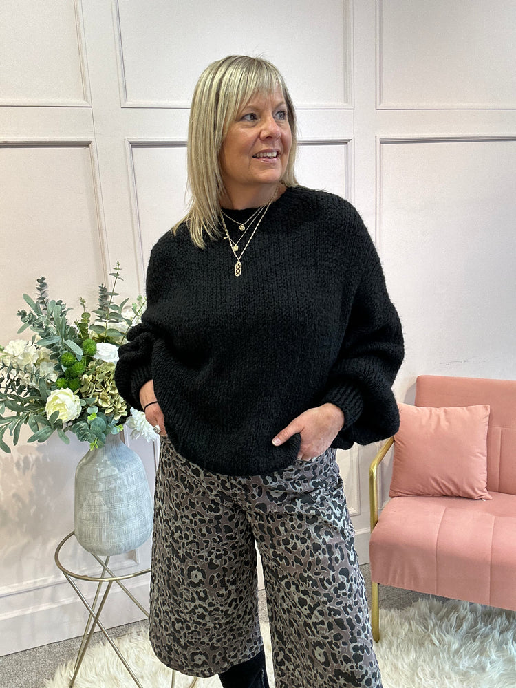 Chunky Knitted Jumper - Black