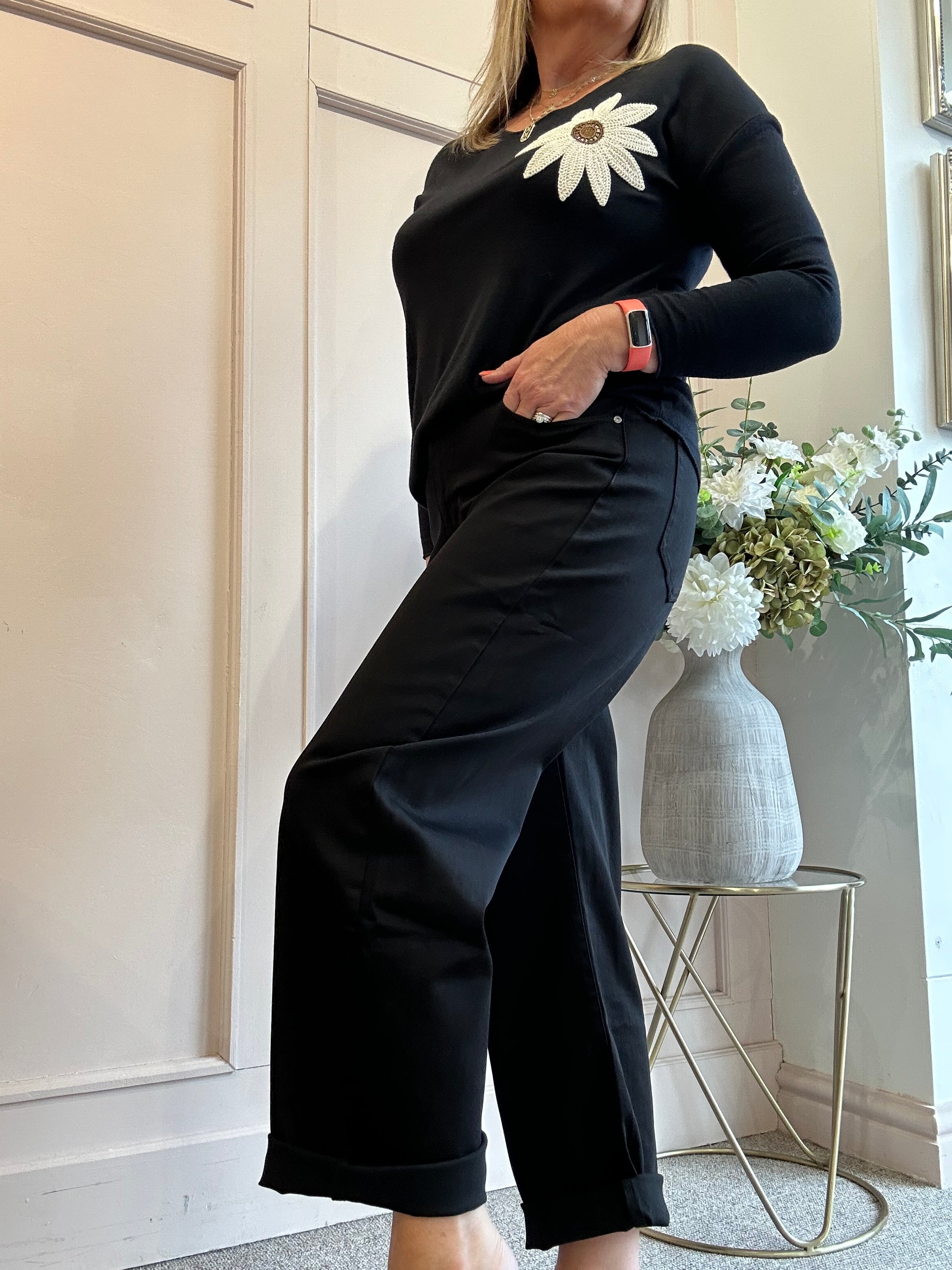 Balloon Style Jean - Black
