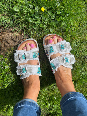 Bead Weave Band Mule - White