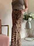 Load image into Gallery viewer, Belted Zebra Wide Pant - Caramel/Brown
