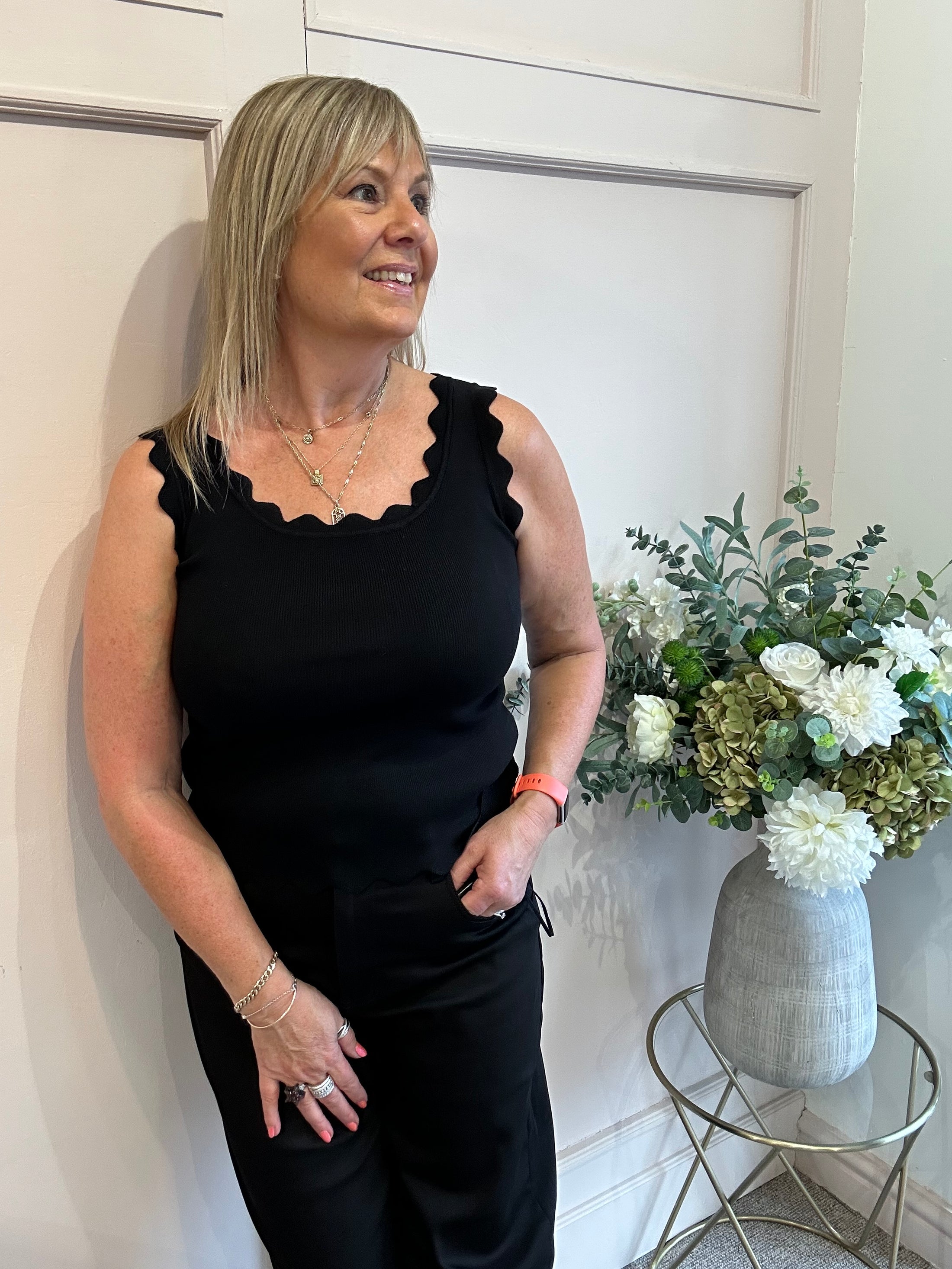 Scalloped Edged Vest Top - Black