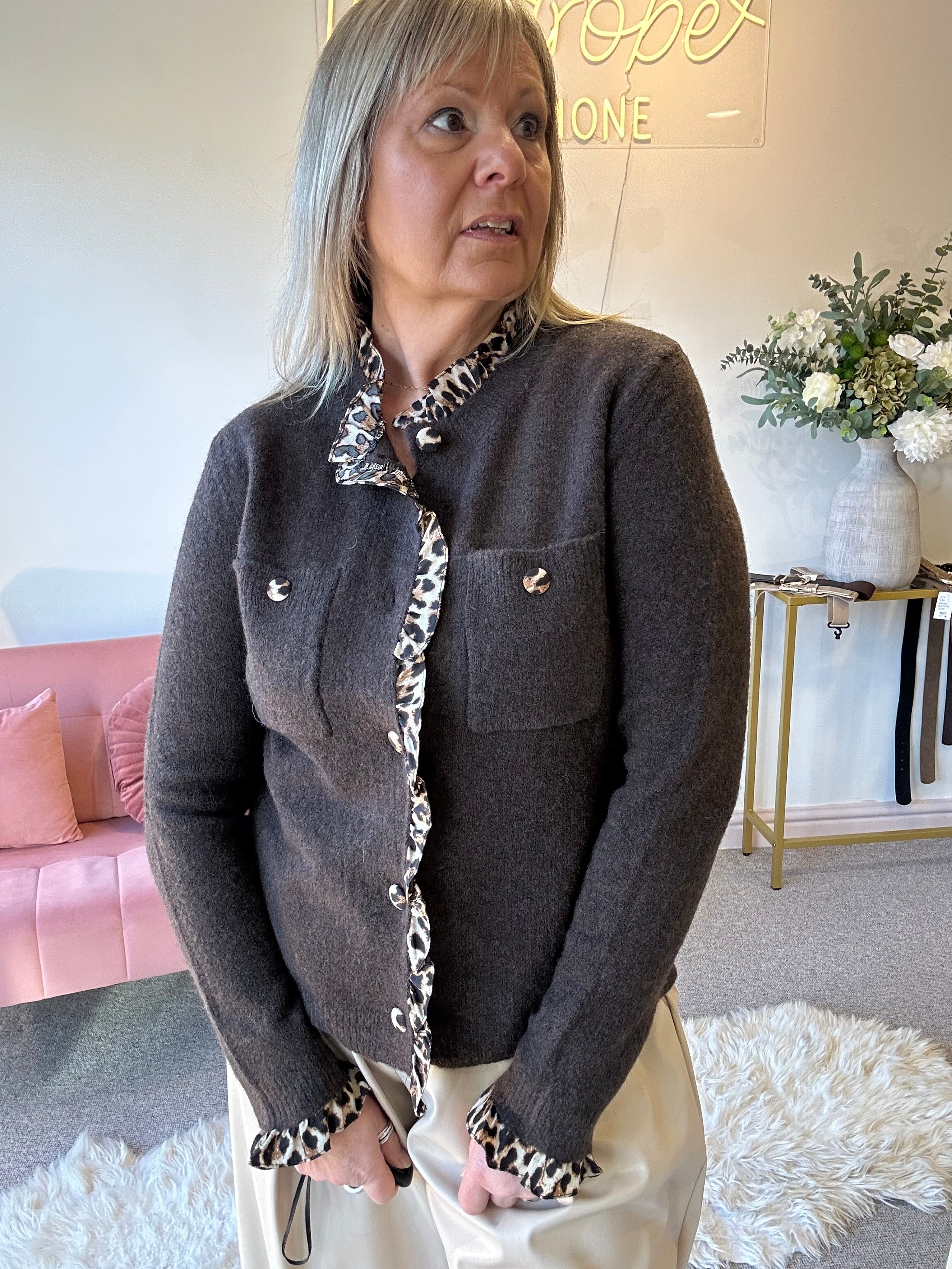 Frill Edge Leopard Buttoned Cardigan -  Brown